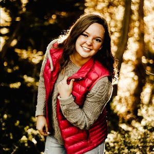 Meet your Posher, Ellie